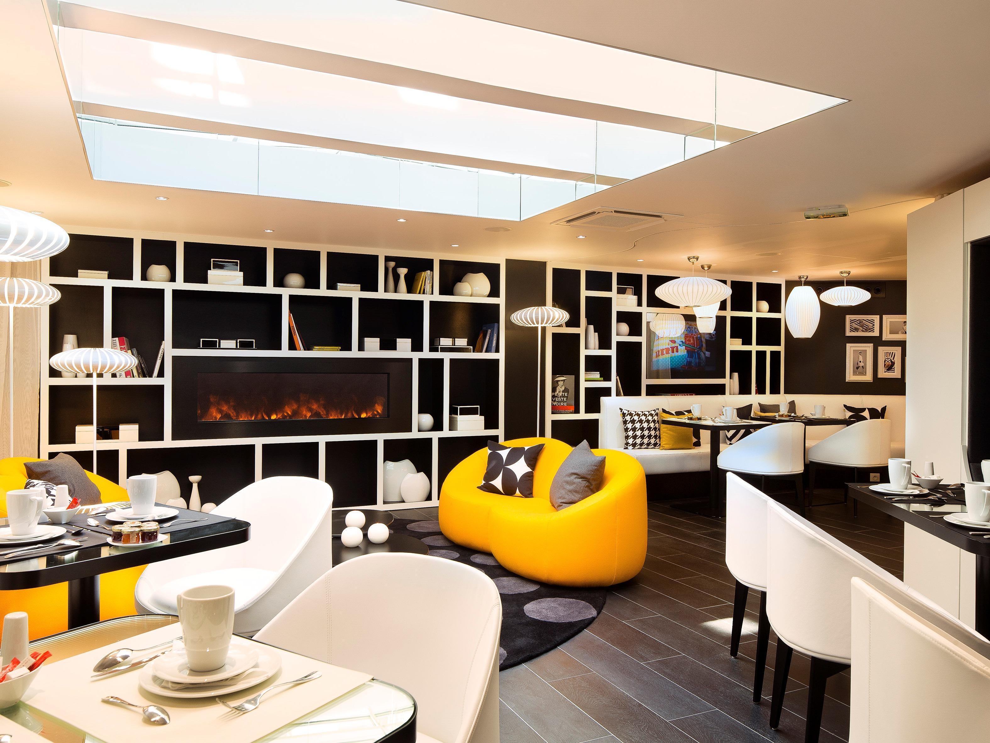 Hotel Ekta Champs Elysées 4*