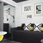 Hotel Ekta Champs Elysees
