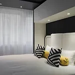Hotel Ekta Champs Elysees