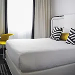 Hotel Ekta Champs Elysees 4*