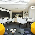 Ekta Champs Elysees Hotel
