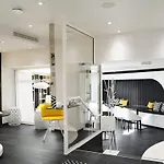Ekta Champs Elysees 4*