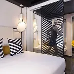 Ekta Champs Elysees Hotel 4*