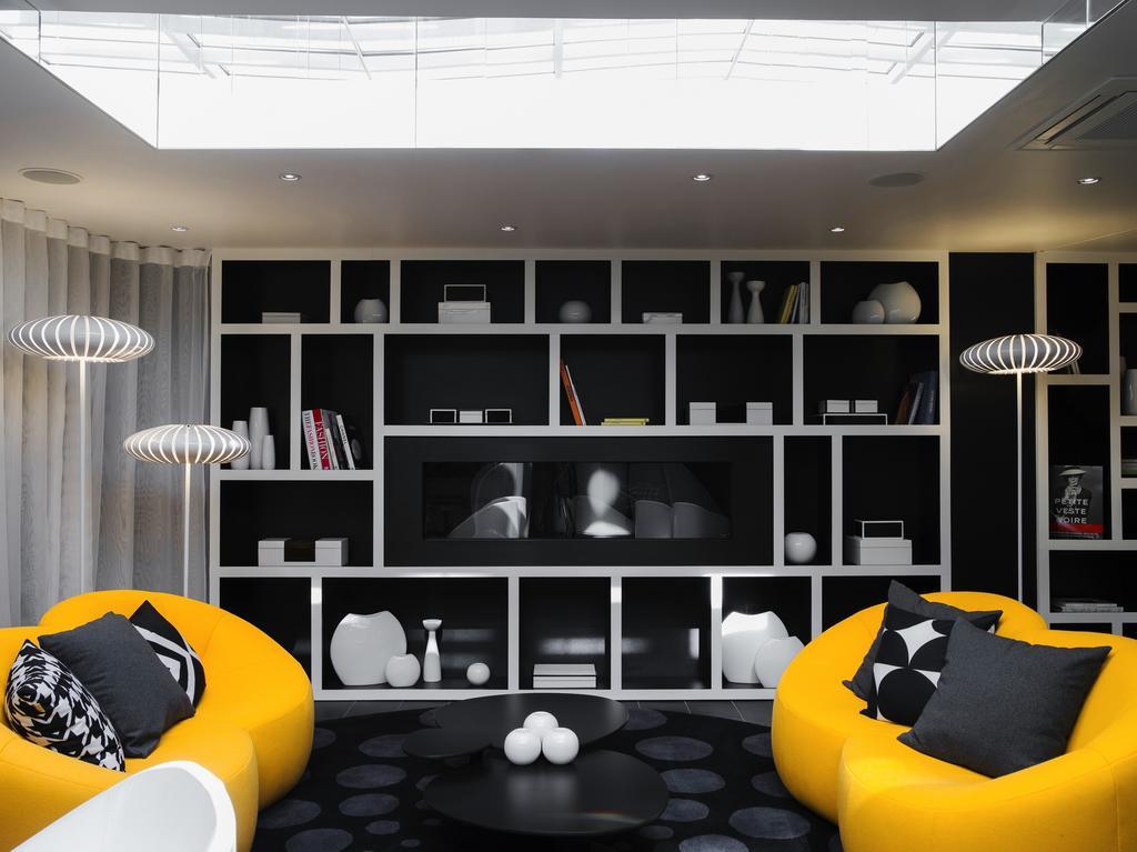 Ekta Champs Elysées