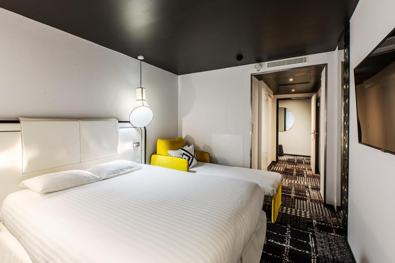 Ekta Champs Elysees Paris