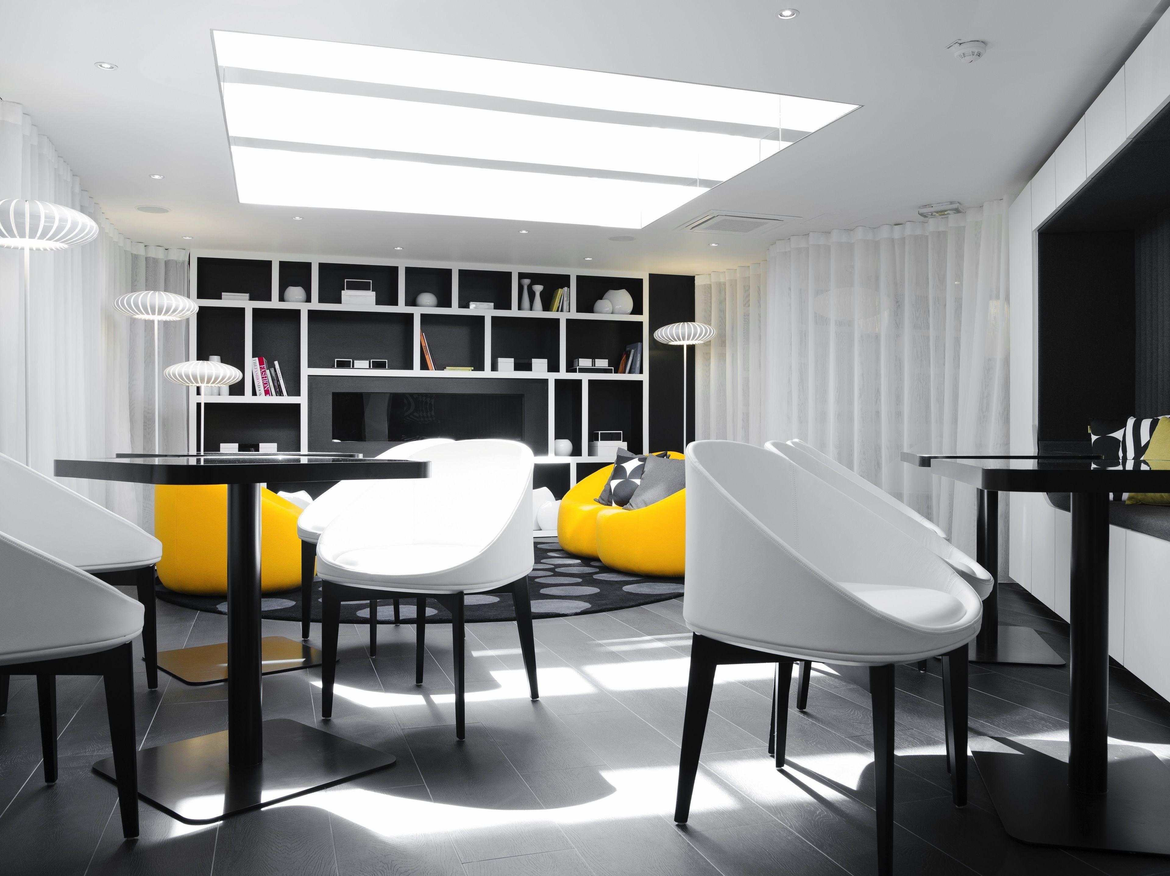 Hotel Ekta Champs Elysees Paris