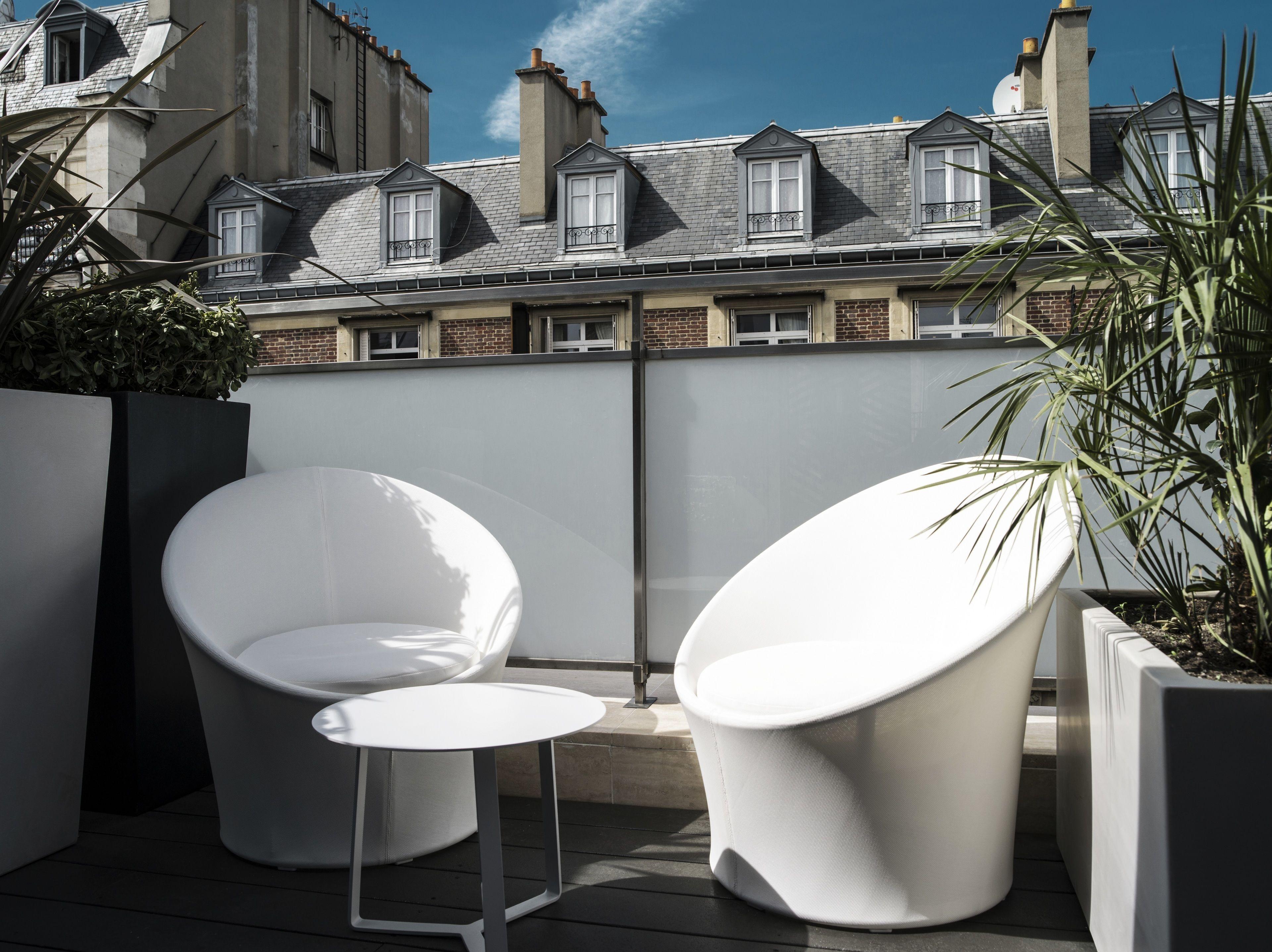 Ekta Champs Elysees Paris