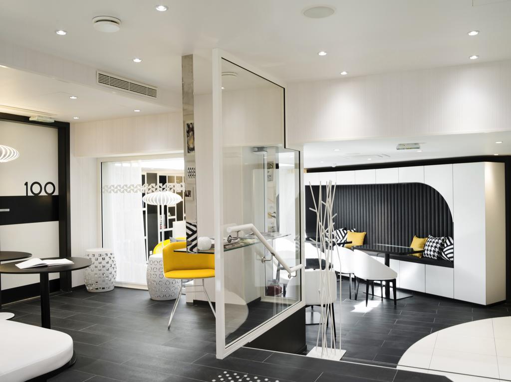 Ekta Champs Elysees 4*